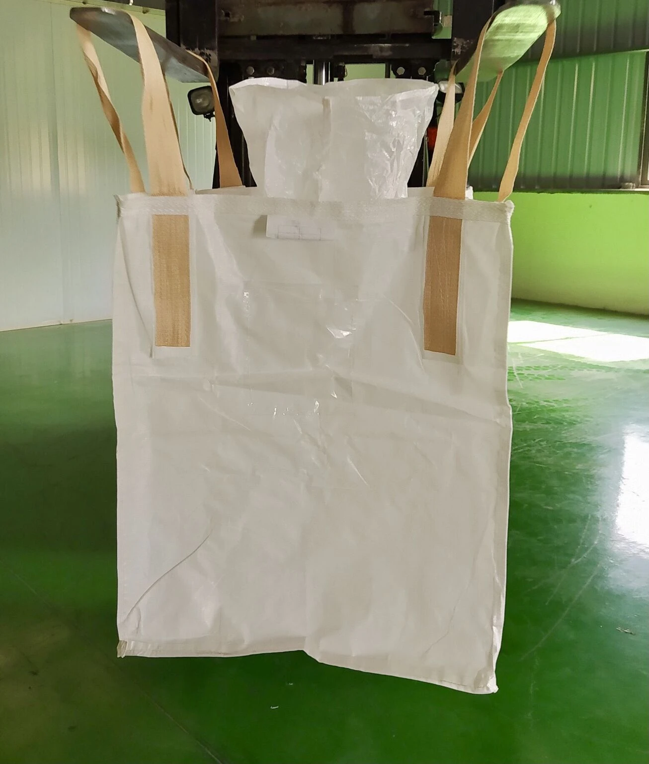 ایکسپورٹ یا امپورٹ کے لیے سفید فائن چینی کو بلک بیگز میں پیک کرنے کا طریقہ